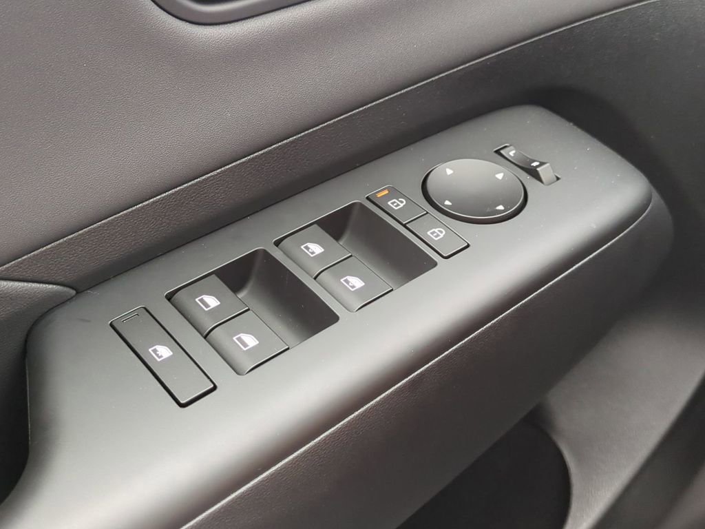 New 2026 Hyundai Kona Limited image 31