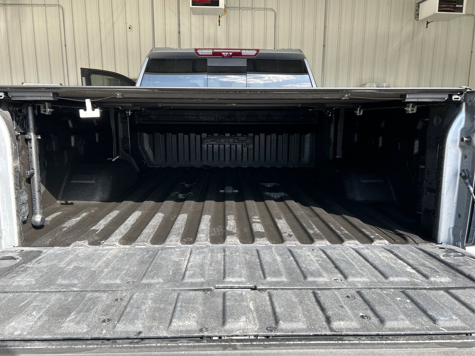 Used 2024 GMC Sierra 2500 AT4 w/ AT4 Premium Plus Package AWD/4WD image 23