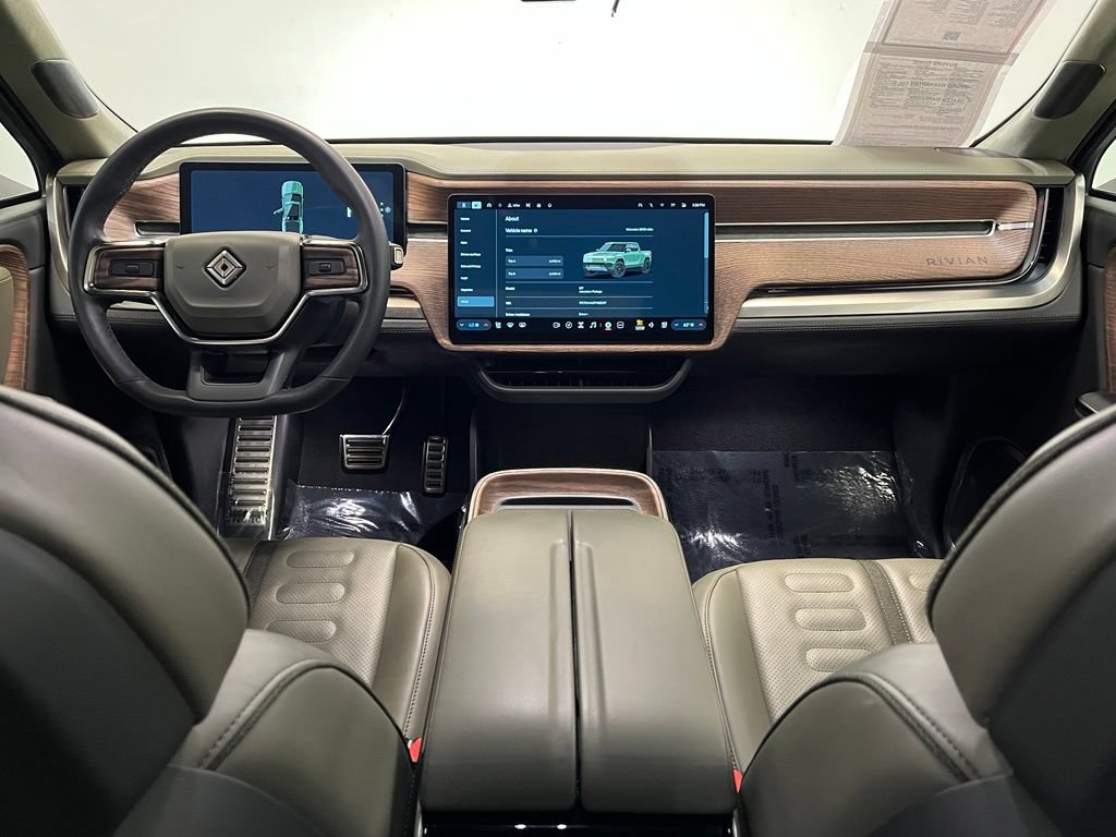 Used 2023 Rivian R1T Adventure AWD/4WD image 17