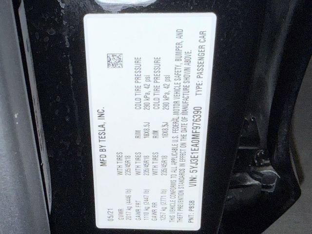 Used 2021 Tesla Model 3 Standard Range Plus RWD image 28