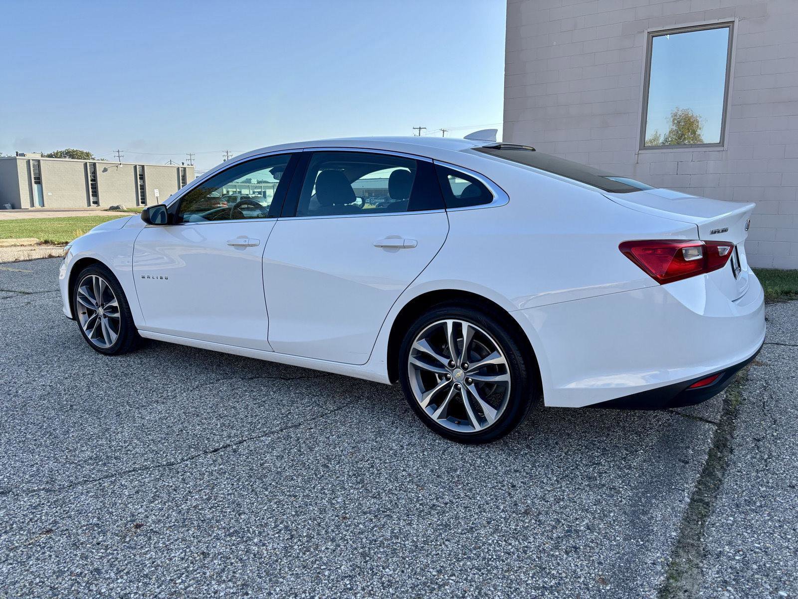 Used 2023 Chevrolet Malibu LT image 4