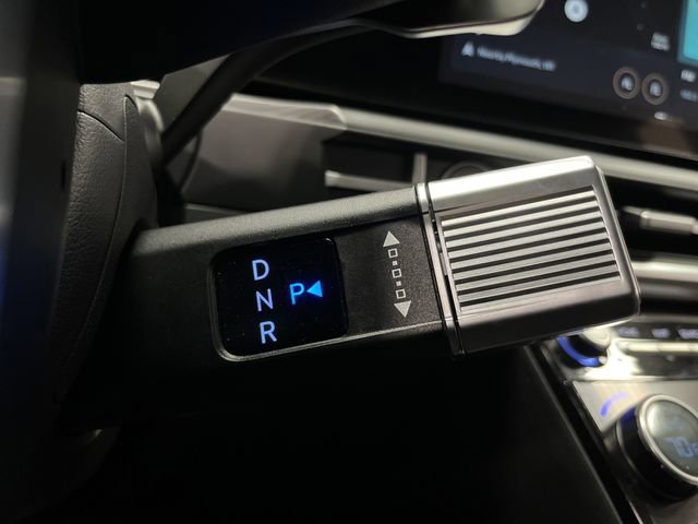 Used 2025 Hyundai Santa Fe XRT image 24