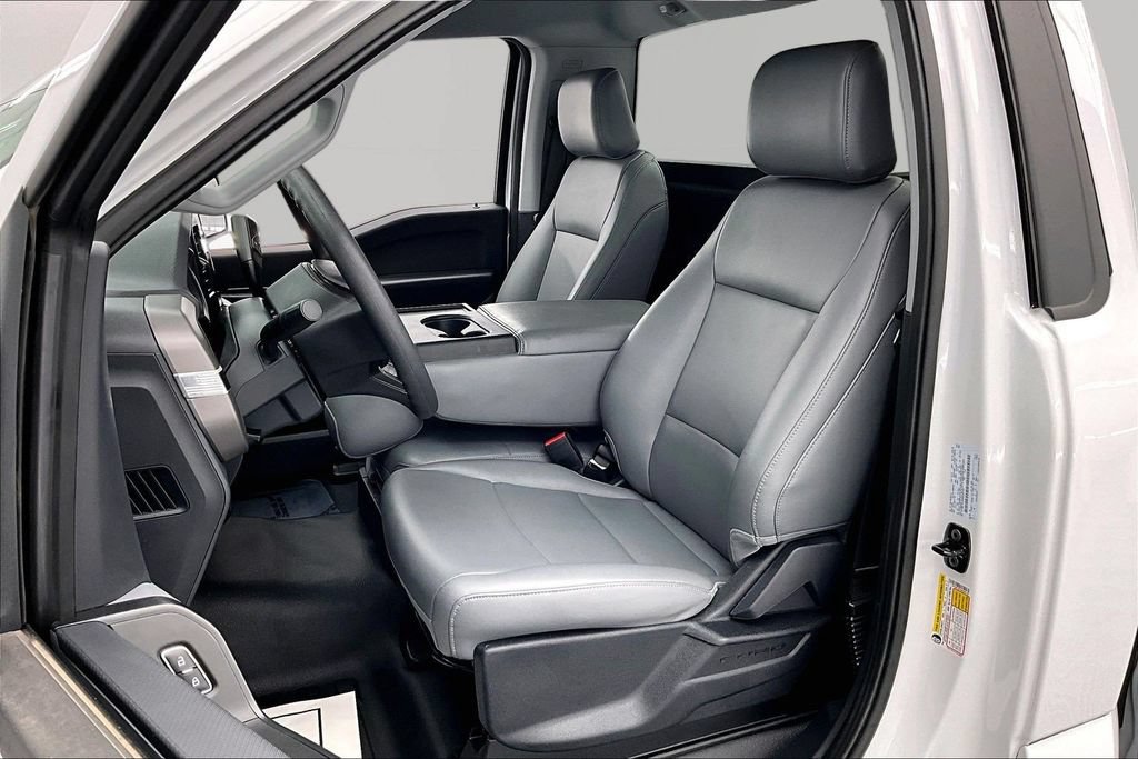 Used 2025 Ford F150 XL RWD image 24
