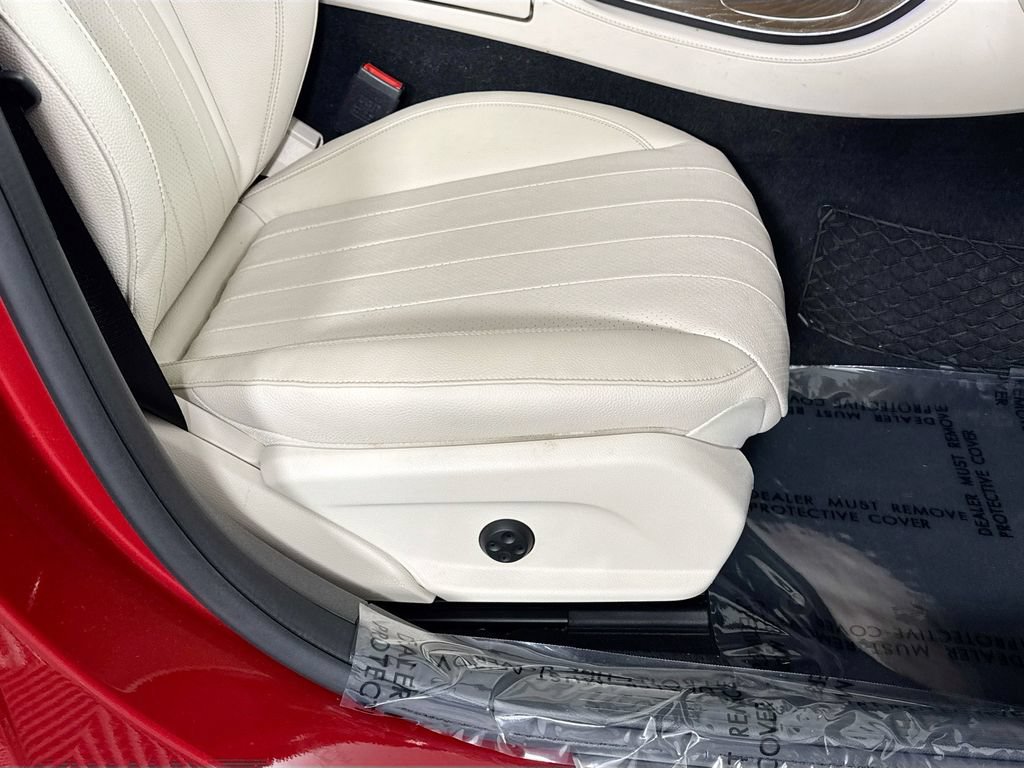 Used 2019 Mercedes-Benz E 300 image 38