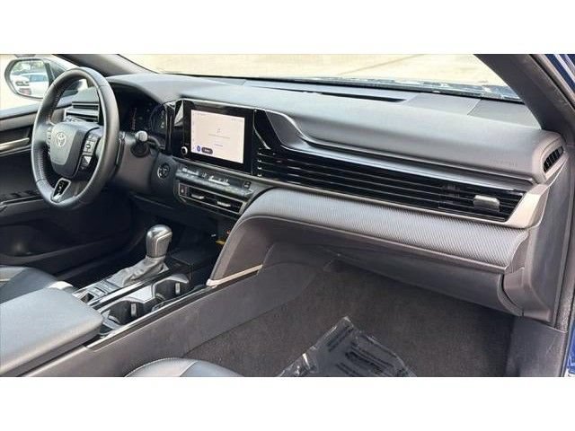 Used 2025 Toyota Camry SE FWD image 40