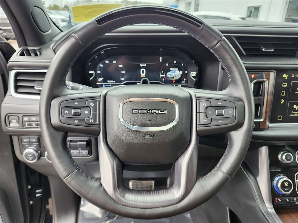 Used 2023 GMC Yukon Denali Ultimate image 28
