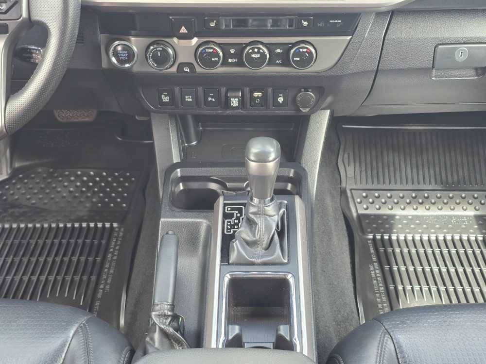 Used 2019 Toyota Tacoma Limited AWD/4WD image 13