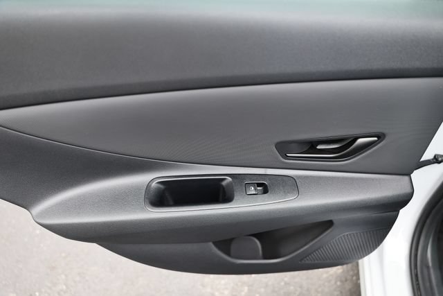 Certified 2025 Hyundai Elantra SEL FWD image 22