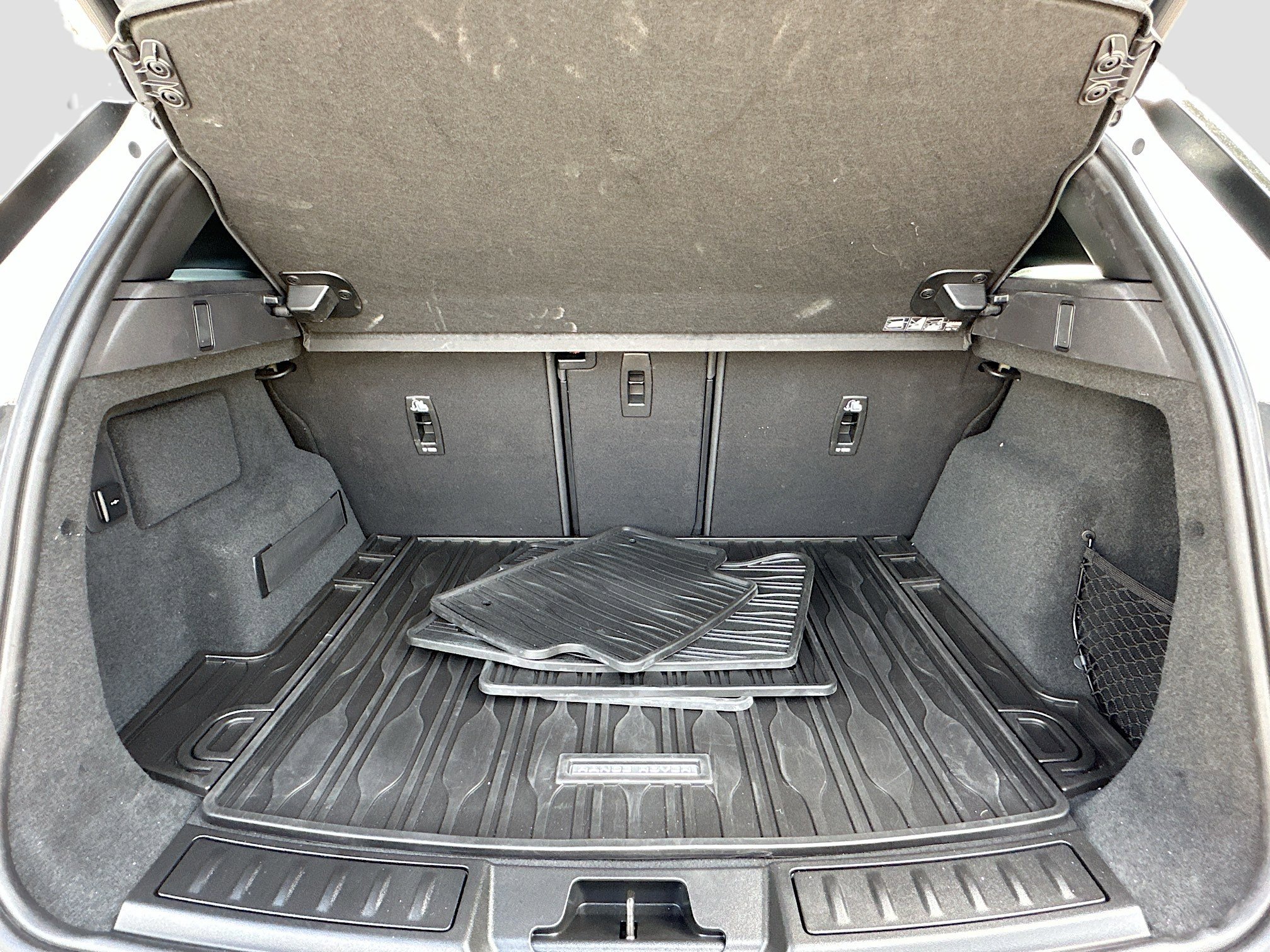 Used 2026 Land Rover Range Rover Evoque S image 27