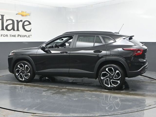 New 2026 Chevrolet Trax RS w/ Sunroof Package image 30