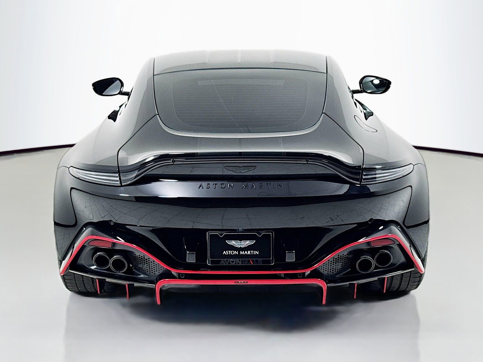 Used 2023 Aston Martin V8 Vantage Coupe image 6