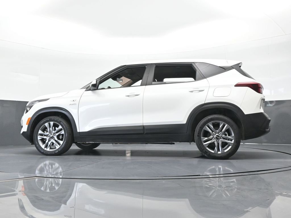 Used 2022 Kia Seltos LX image 50