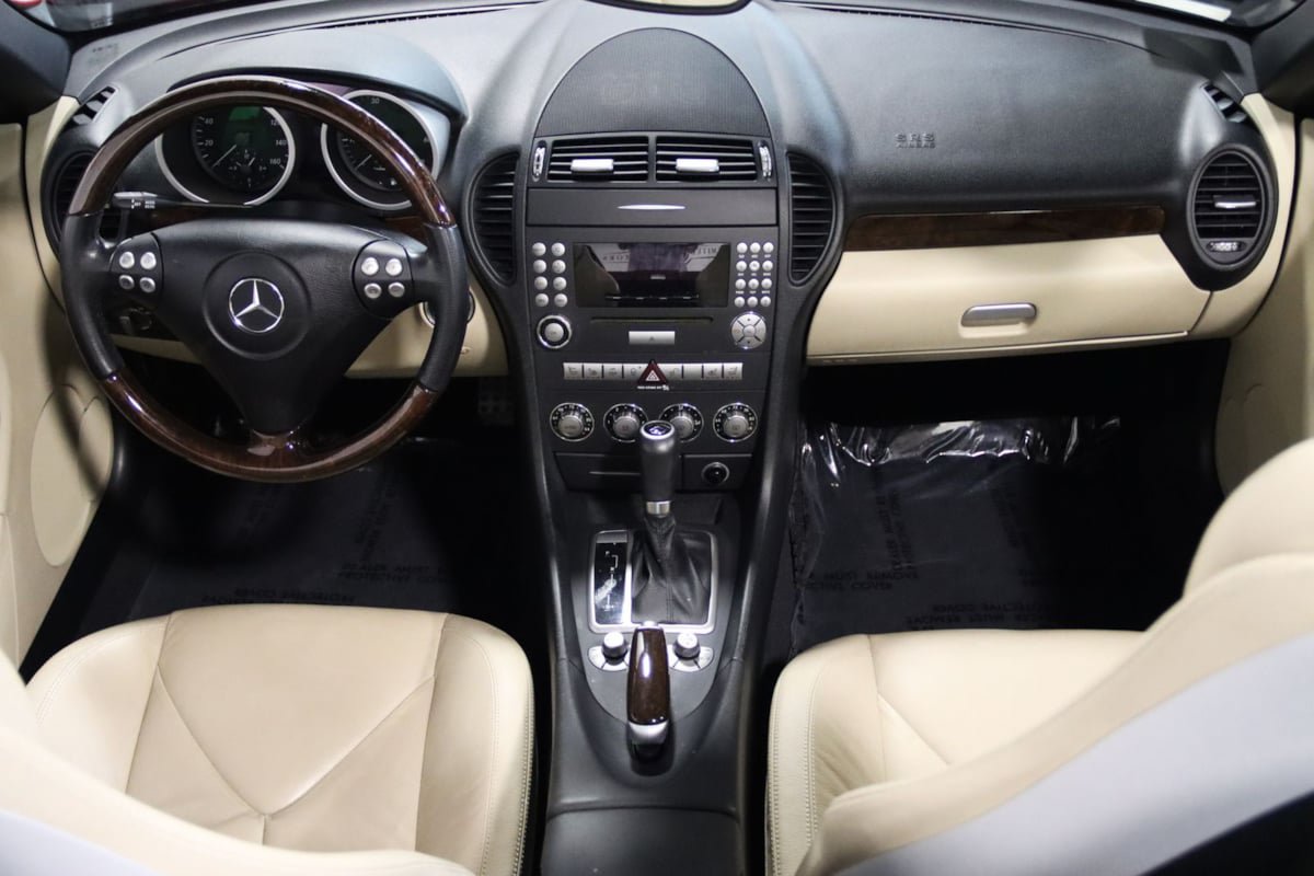Used 2008 Mercedes-Benz SLK 350 image 64