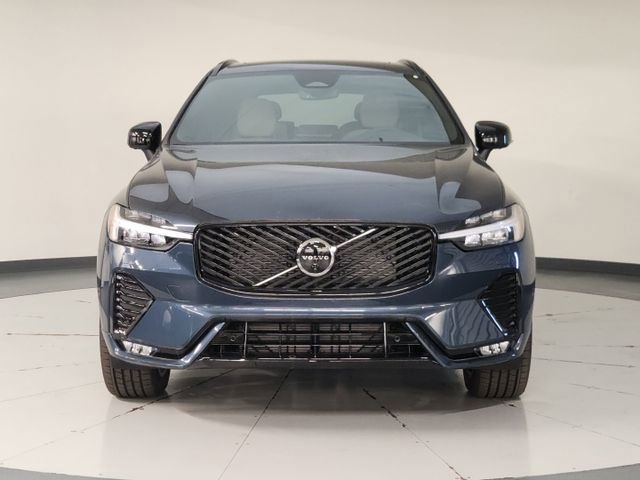 New 2026 Volvo XC60 B5 Plus w/ Protection Package Premier AWD/4WD image 9