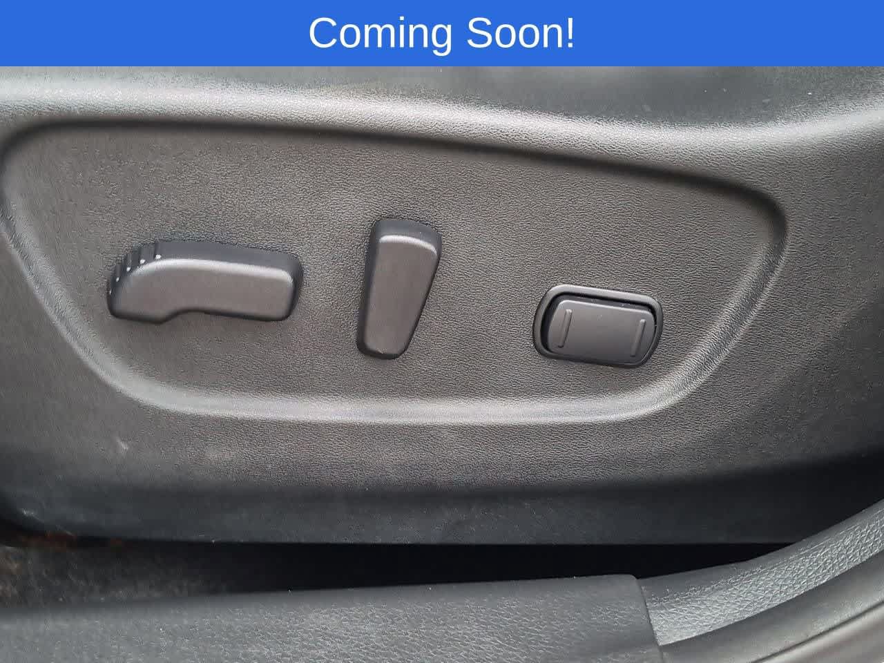 Used 2017 Nissan Rogue SL w/ SL Premium Package AWD/4WD image 9