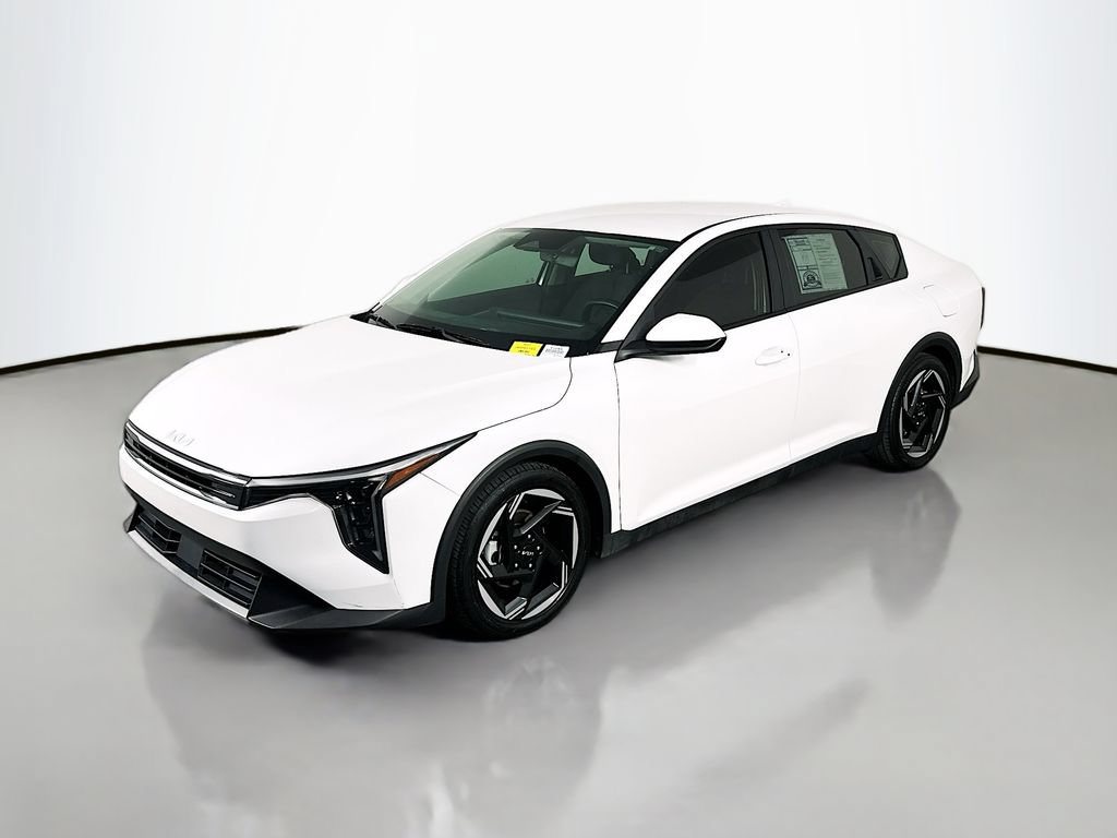 Used 2025 Kia K4 EX FWD video 3