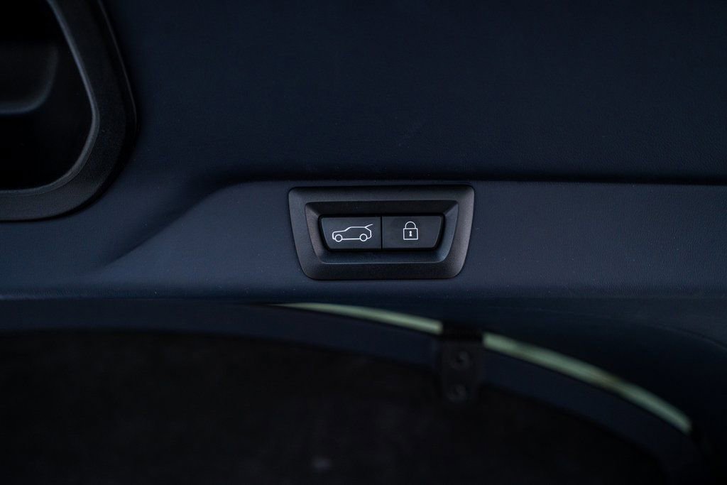 Used 2021 Rolls-Royce Cullinan AWD/4WD image 60