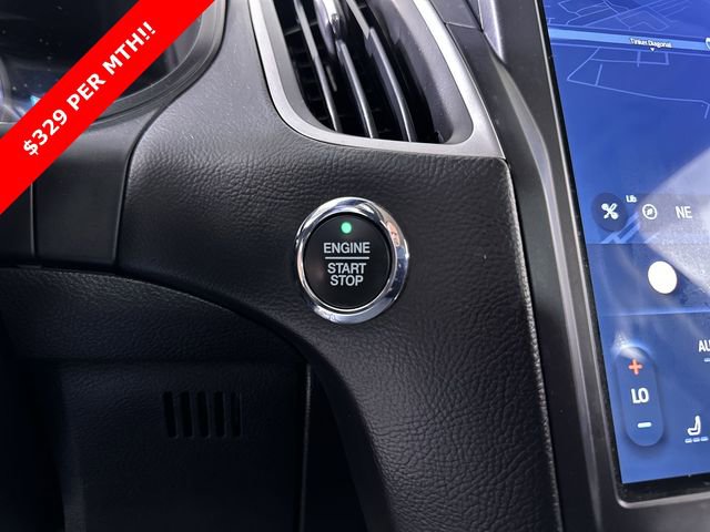 Used 2022 Ford Edge SEL image 17