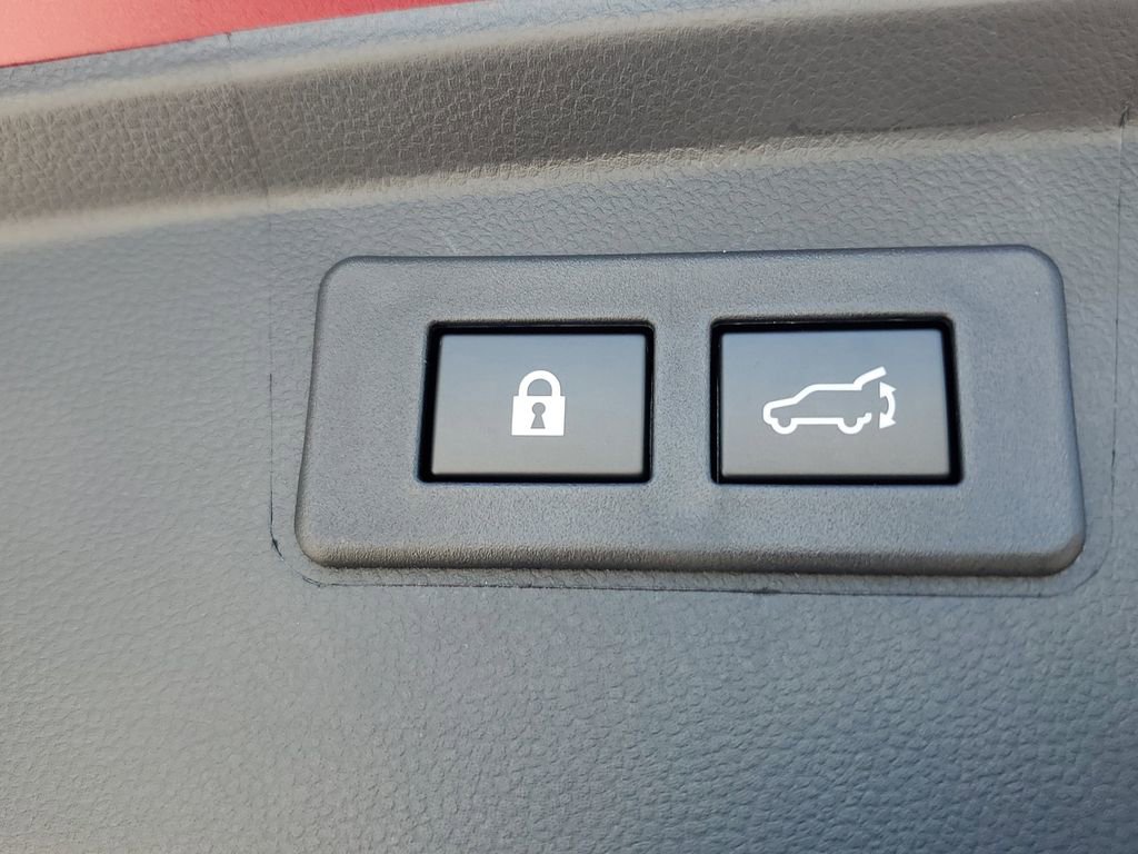 Used 2025 Subaru Outback Premium AWD/4WD image 27