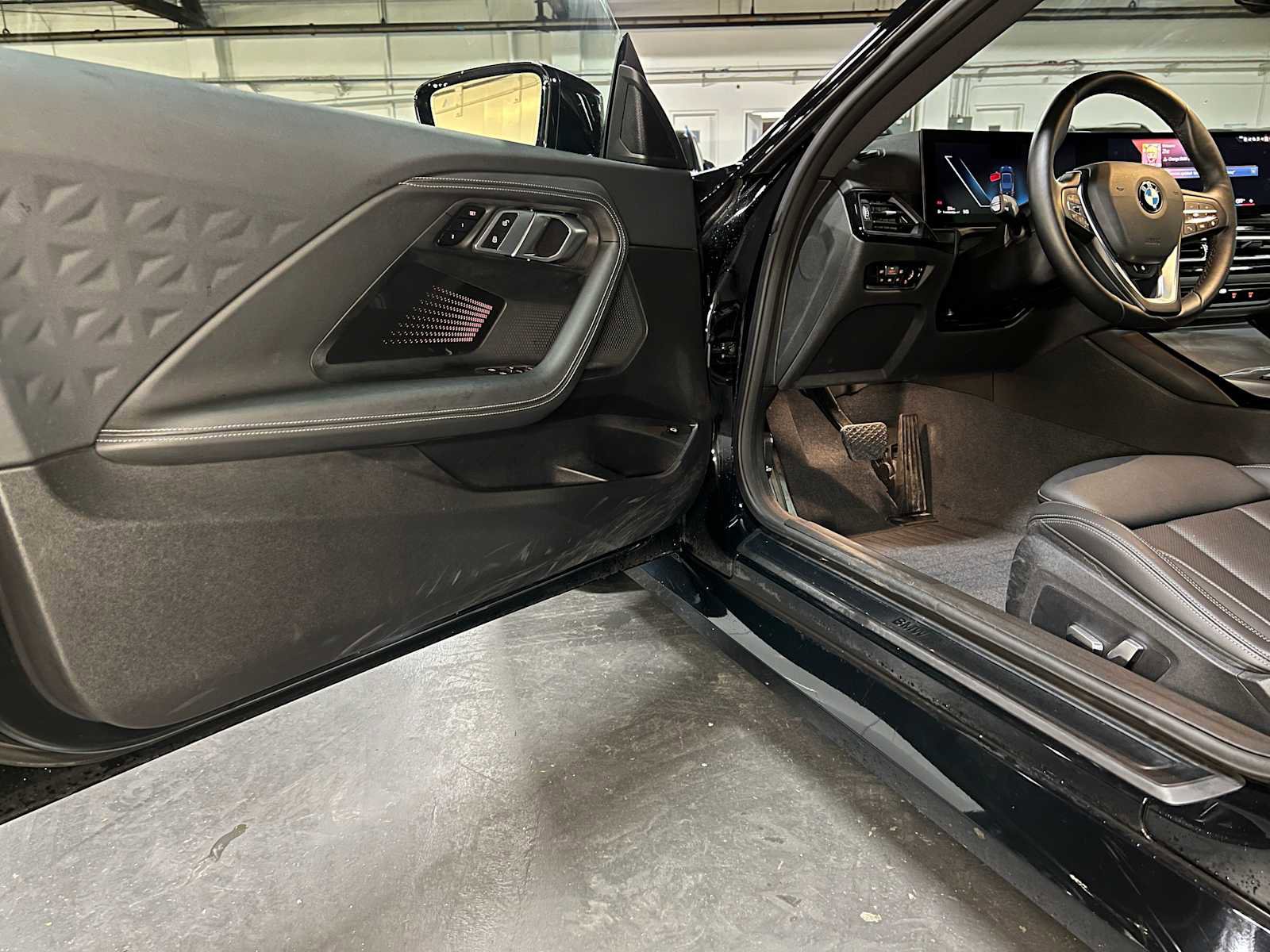 Used 2023 BMW 230i xDrive Coupe w/ Premium Package AWD/4WD image 17