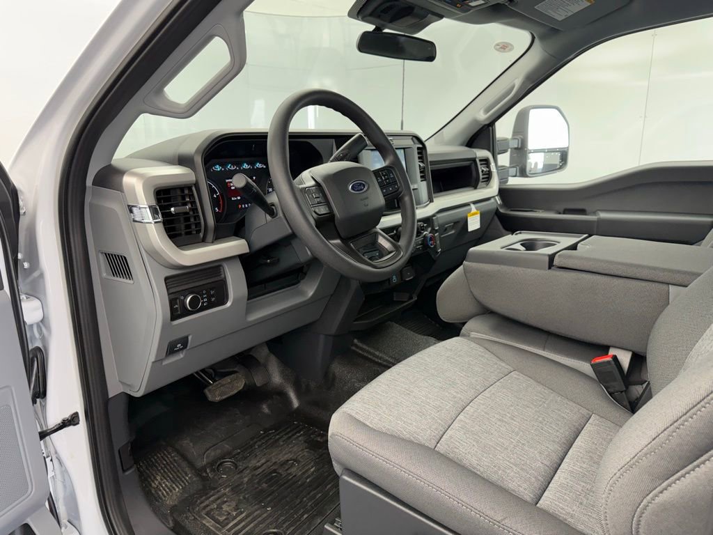 New 2026 Ford F450 XL w/ 360-Degree Camera Package image 49