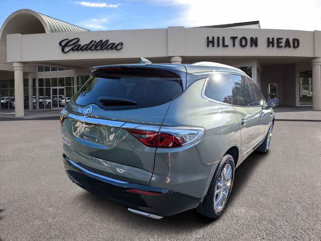 Used 2023 Buick Enclave Essence w/ Experience Buick Package FWD image 3