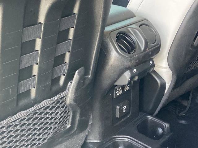 Used 2021 Jeep Gladiator Mojave AWD/4WD image 18