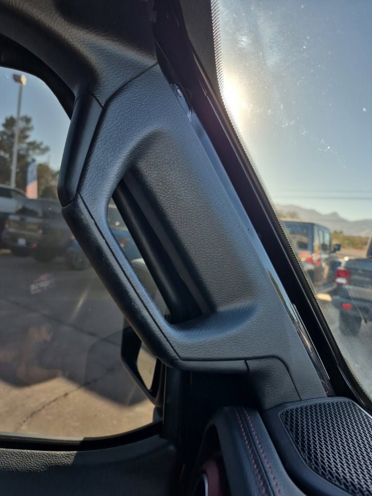 Used 2018 Jeep Wrangler Unlimited Rubicon image 39