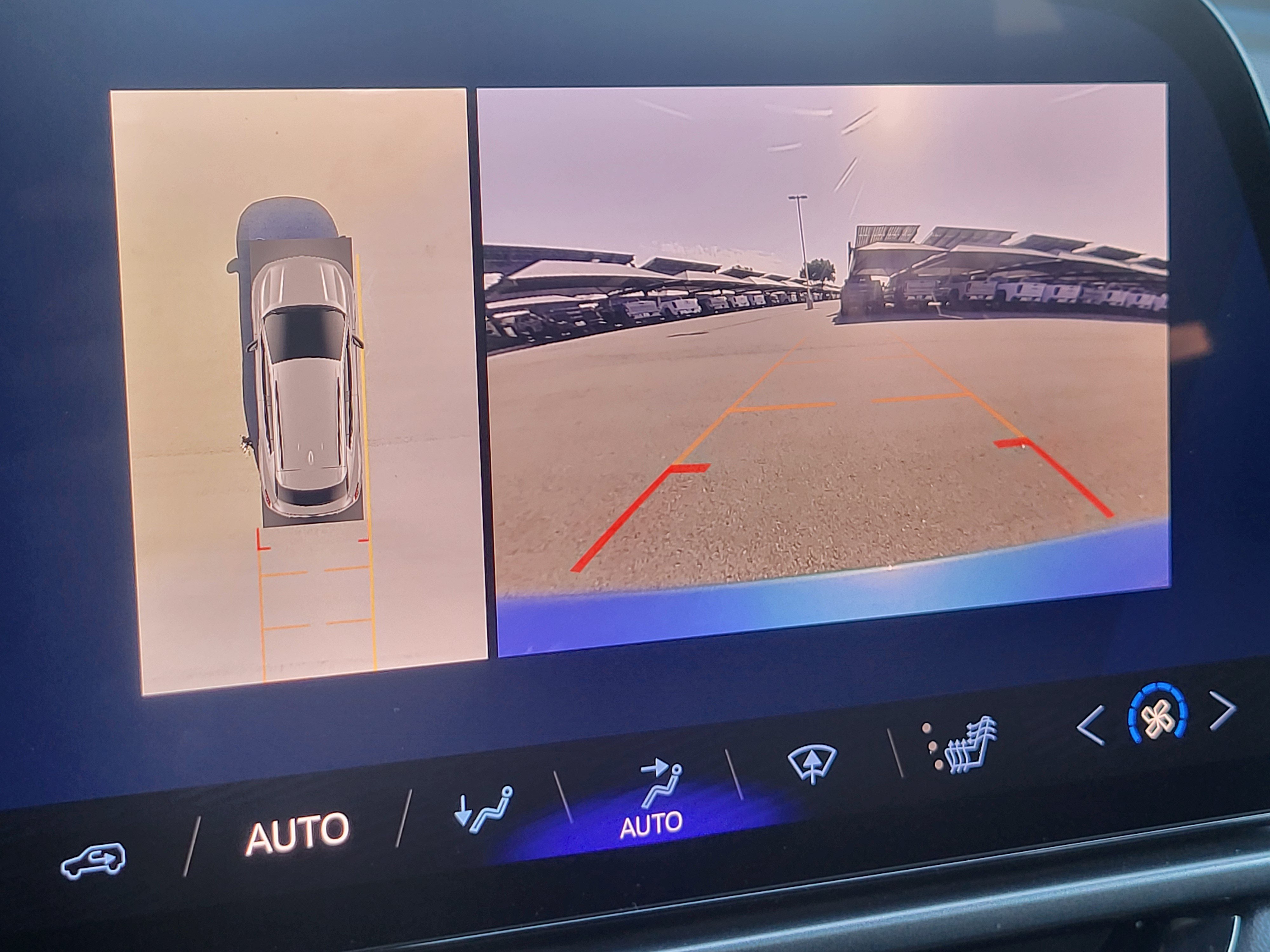 Used 2025 Chevrolet Equinox EV RS AWD/4WD image 16