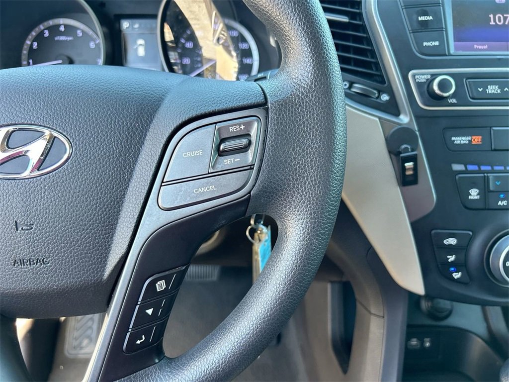 Used 2018 Hyundai Santa Fe Sport image 32