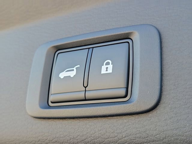 New 2026 Mitsubishi Outlander SE image 12