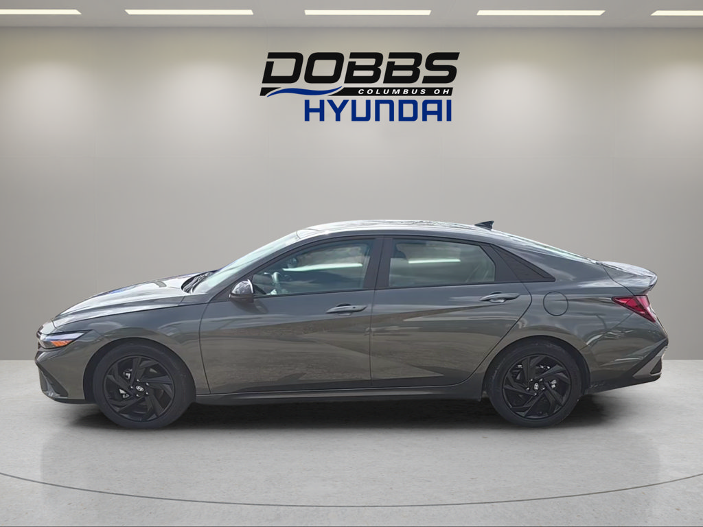 Certified 2026 Hyundai Elantra Sport w/ Cargo Package FWD image 2