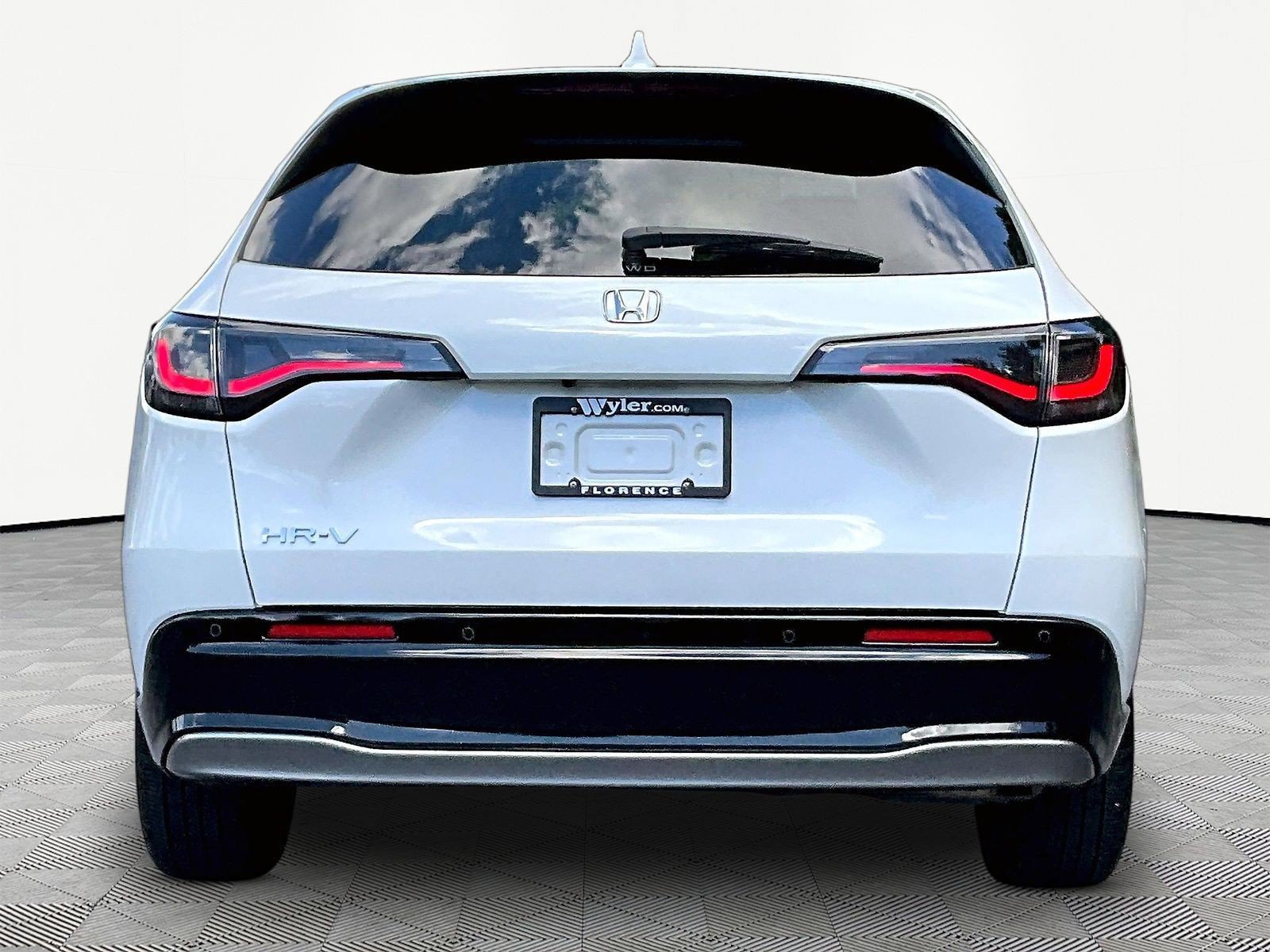 Certified 2026 Honda HR-V EX-L image 5