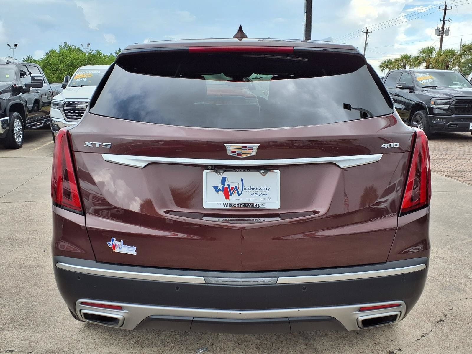 Used 2023 Cadillac XT5 Premium Luxury FWD image 6