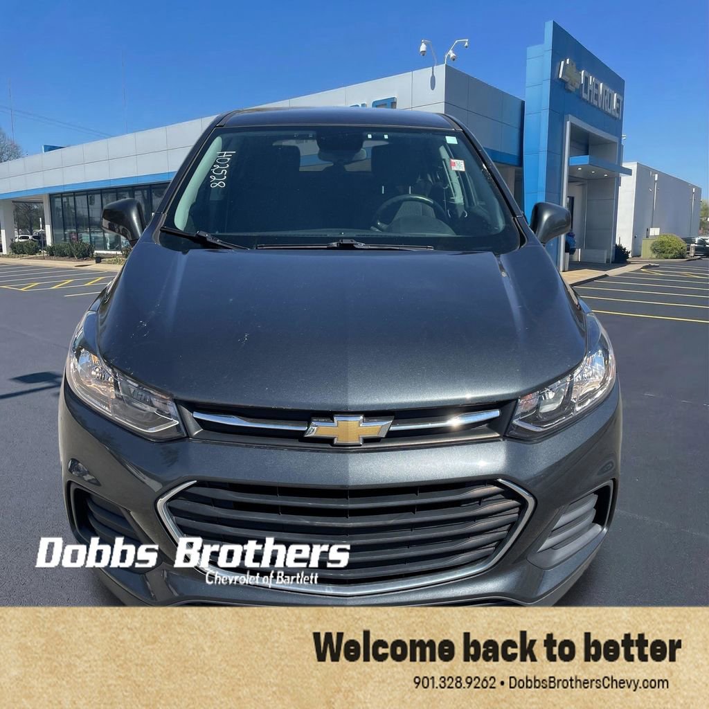 Used 2019 Chevrolet Trax LS w/ Tint and Cruise Package image 2