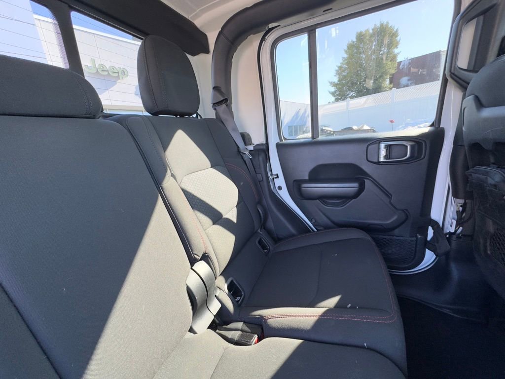 Used 2020 Jeep Gladiator Rubicon image 24
