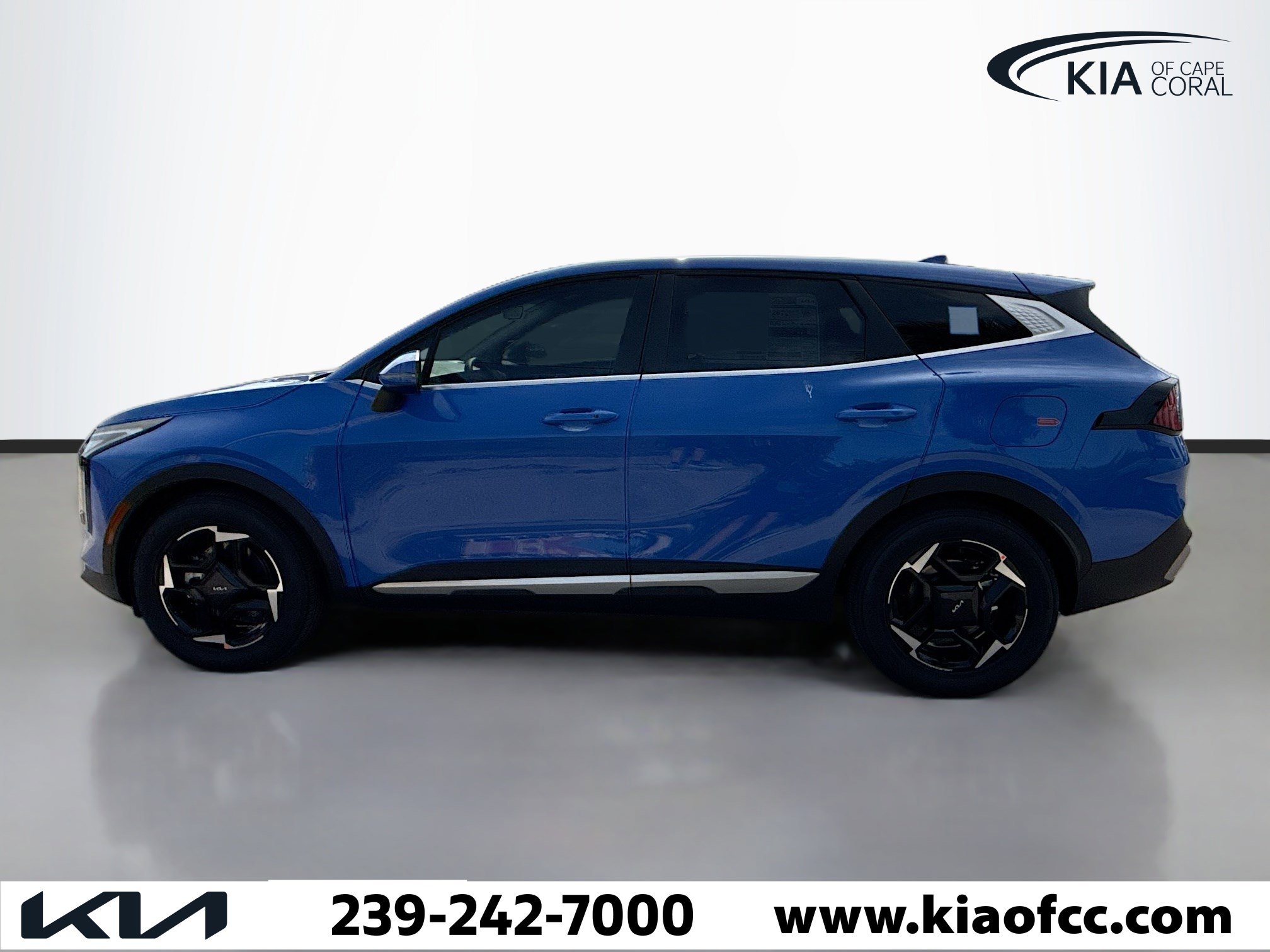 New 2026 Kia Sportage EX image 2