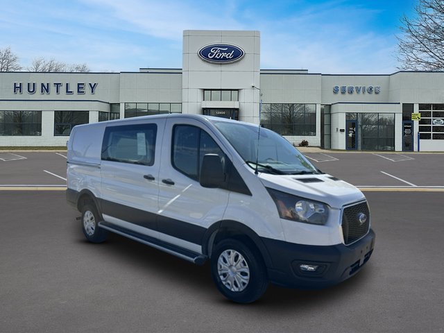 Used 2025 Ford Transit 250 Low Roof w/ Exterior Upgrade Package RWD image 4