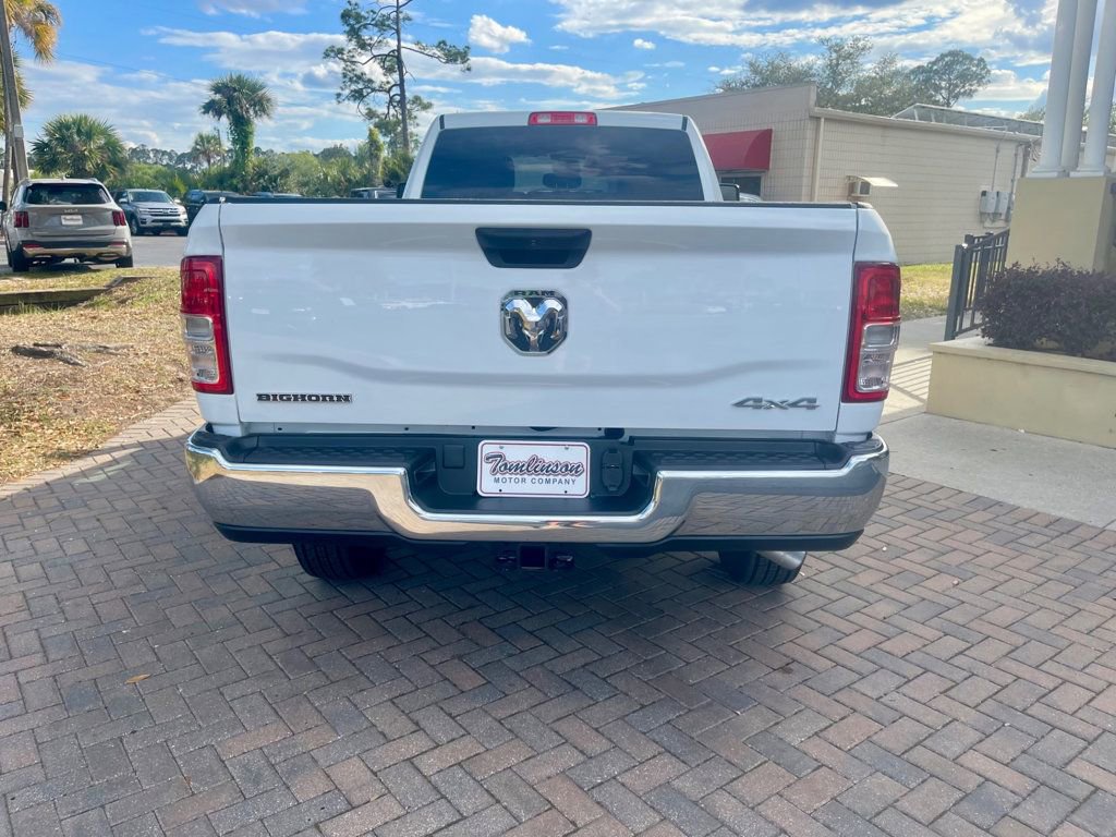 Used 2024 RAM 2500 Big Horn AWD/4WD image 4