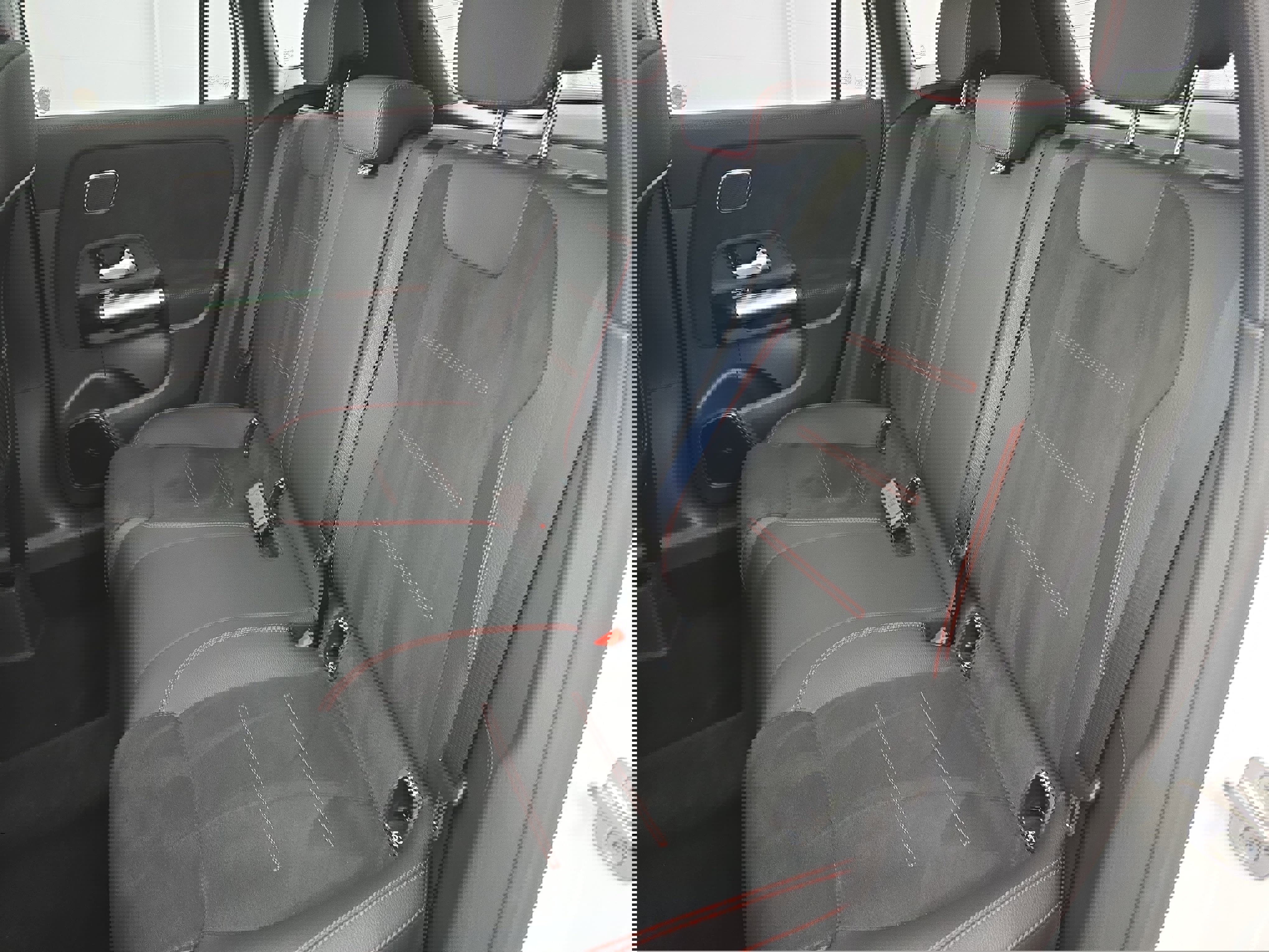 Used 2025 Mercedes-Benz GLA 250 image 14