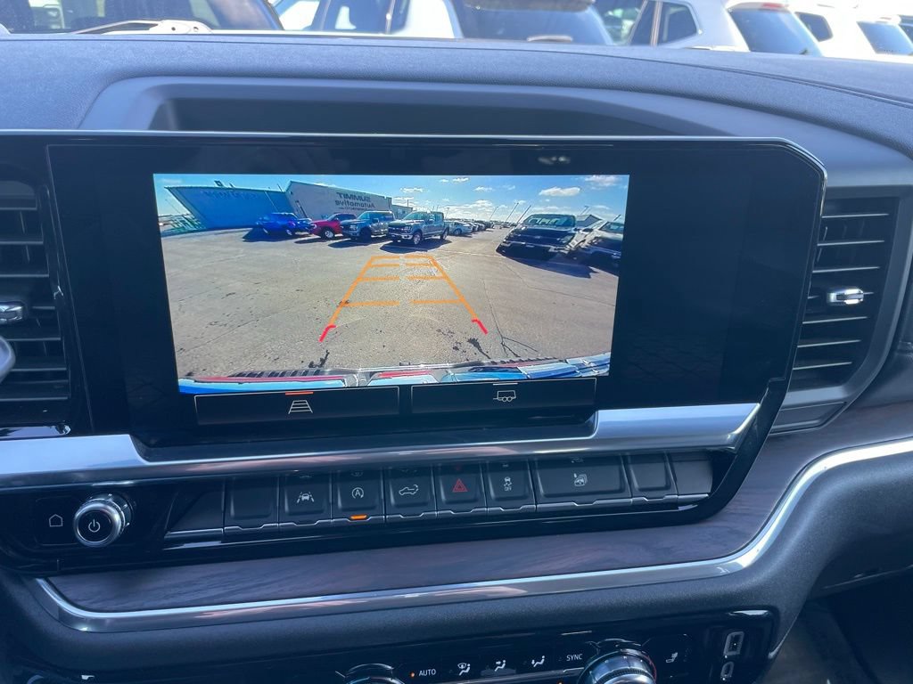 Used 2025 GMC Sierra 1500 SLT AWD/4WD image 19