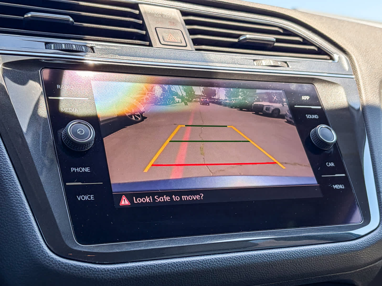 Used 2019 Volkswagen Tiguan SE FWD image 23