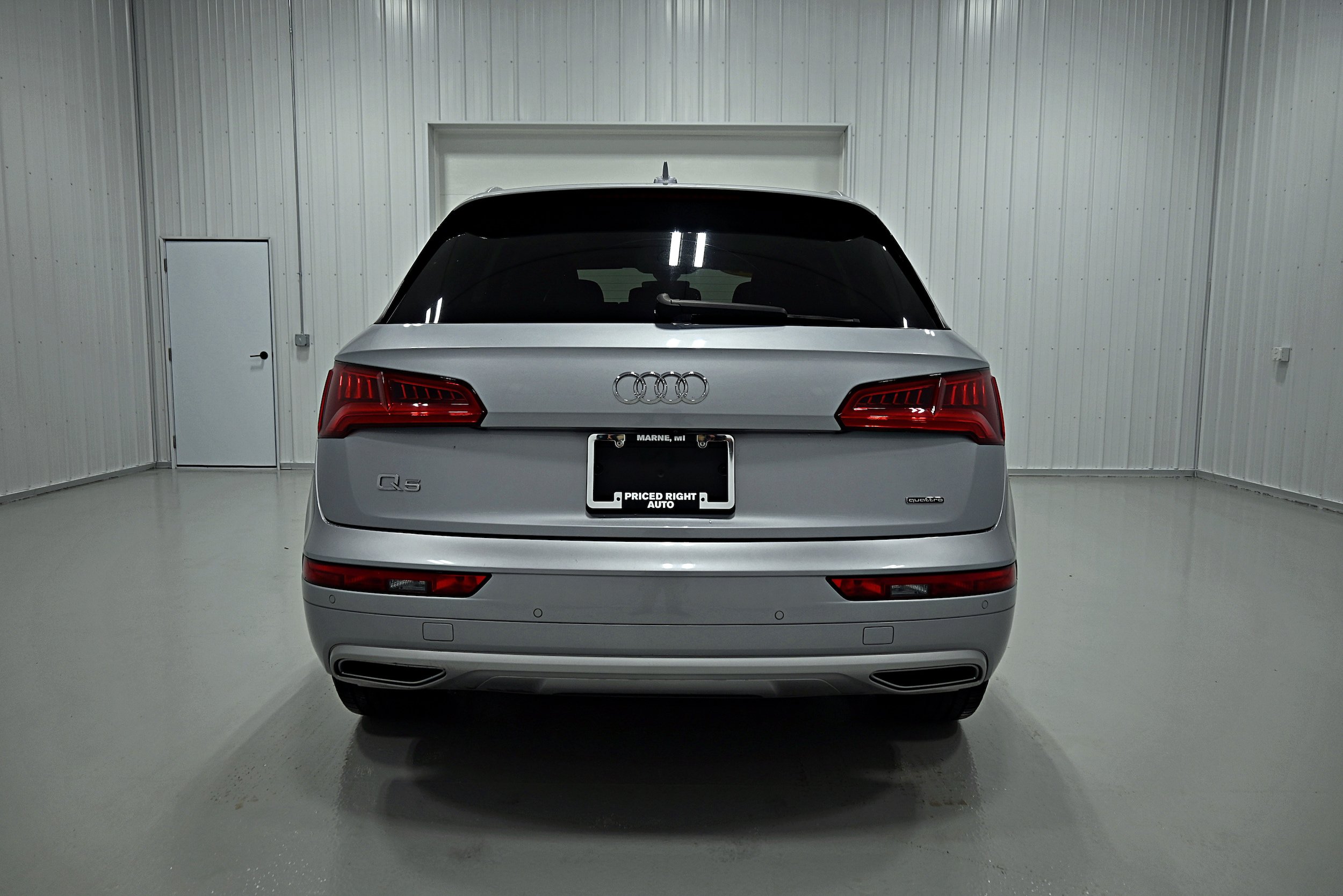 Used 2020 Audi Q5 2.0T Premium Plus w/ Premium Plus Package AWD/4WD image 33