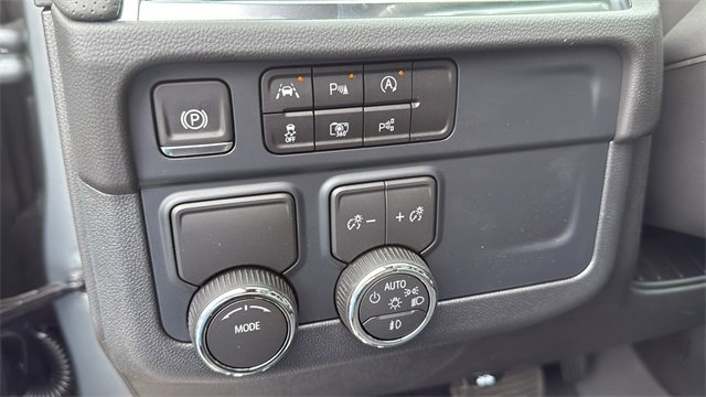 New 2026 Chevrolet Tahoe Premier image 14