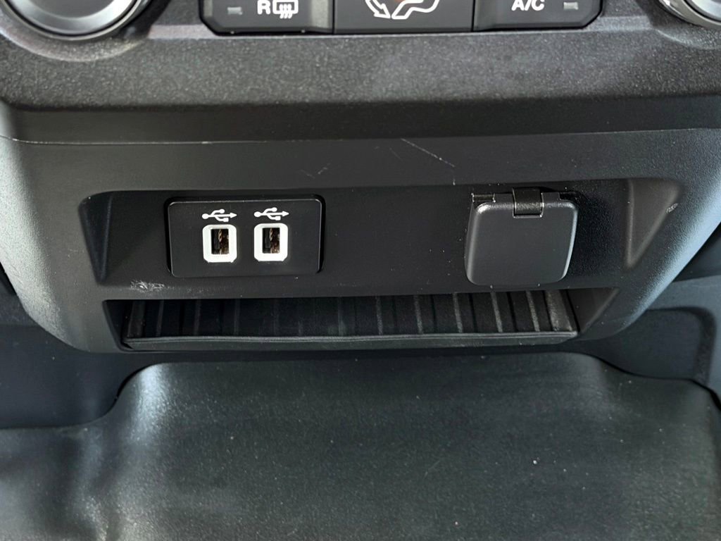 Used 2019 Ford F150 XL w/ Equipment Group 101A Mid AWD/4WD image 15