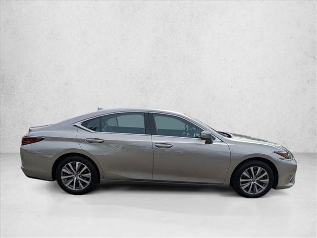 Used 2021 Lexus ES 350 w/ Accessory Package image 4