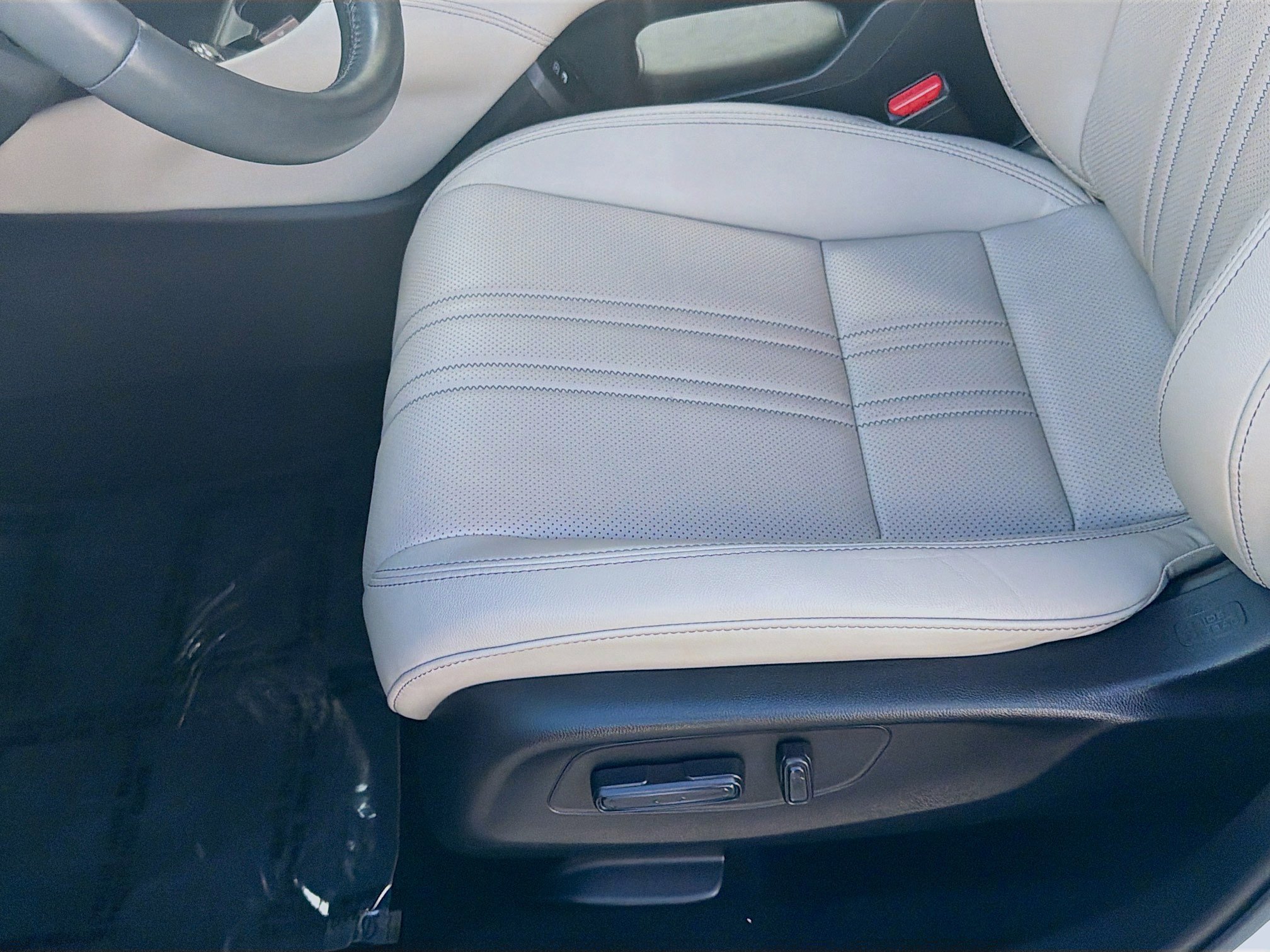 Used 2024 Honda HR-V EX-L image 14