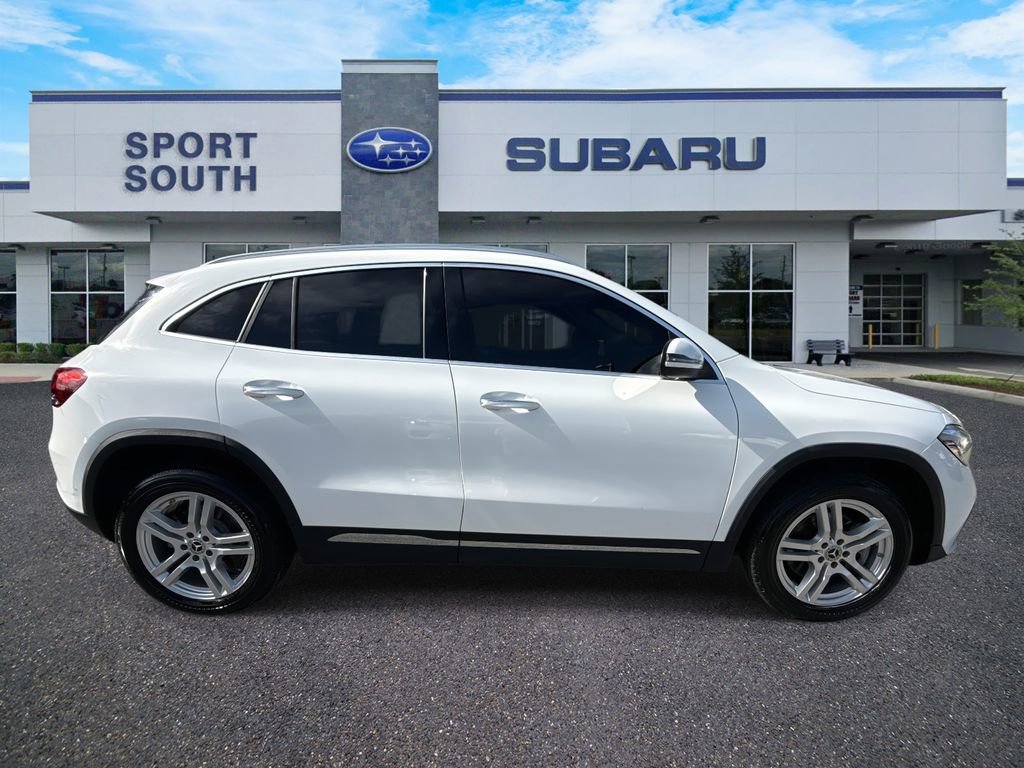 Used 2021 Mercedes-Benz GLA 250 4MATIC image 2