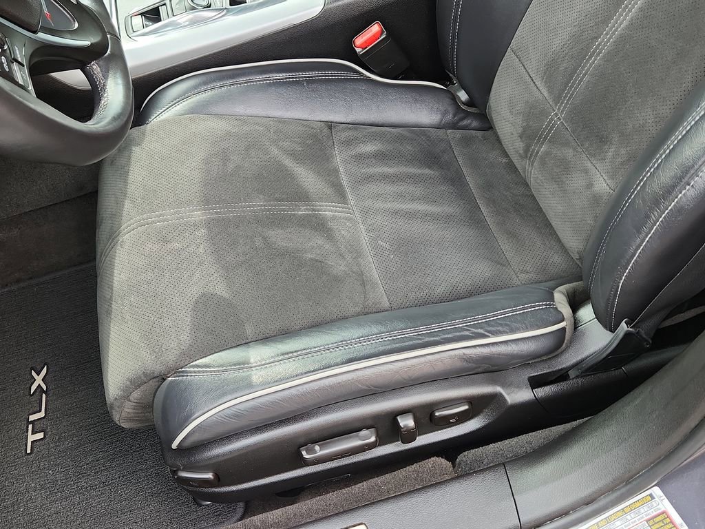 Used 2019 Acura TLX V6 w/ Technology & A-SPEC Pkg image 7
