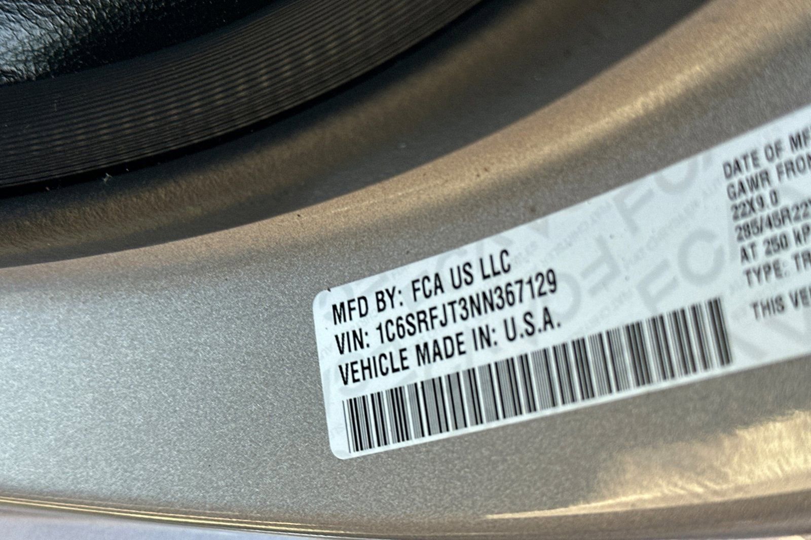 Used 2022 RAM 1500 Laramie AWD/4WD image 26
